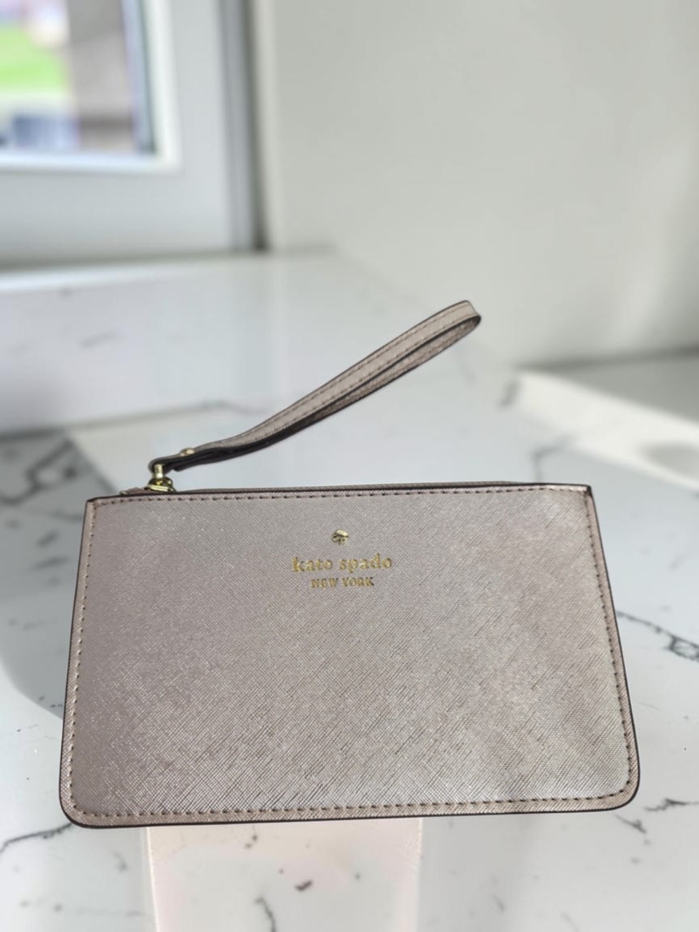 Kate Spade New York Metallic Rose Gold Wristlet Clutch Zip Pouch